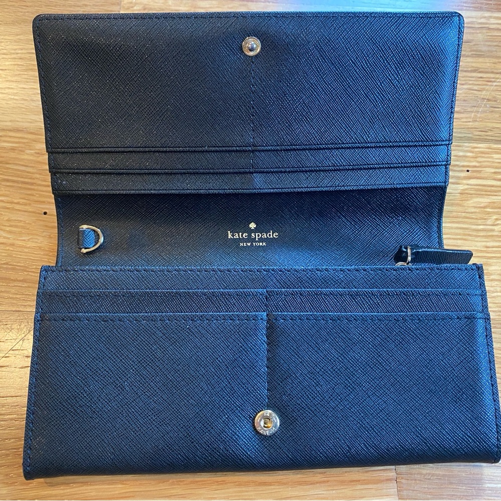 Kate Spade Bow Wallet - Picture 3 of 5